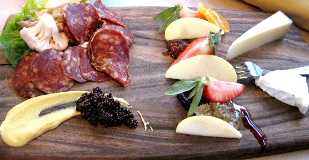 Cucina Enoteca Puts the “Social” in “Social Media”