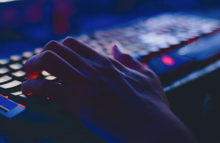 How to Stay Safe on Social Networking Sites