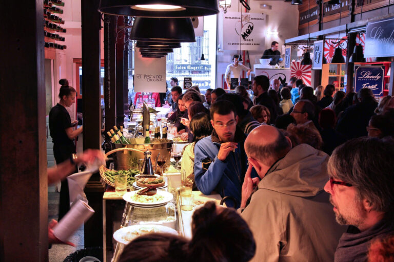 How to Improve Restaurant Profits