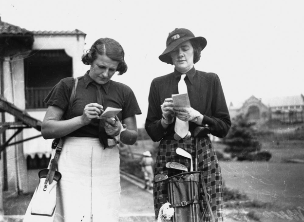 vintage-golf-women