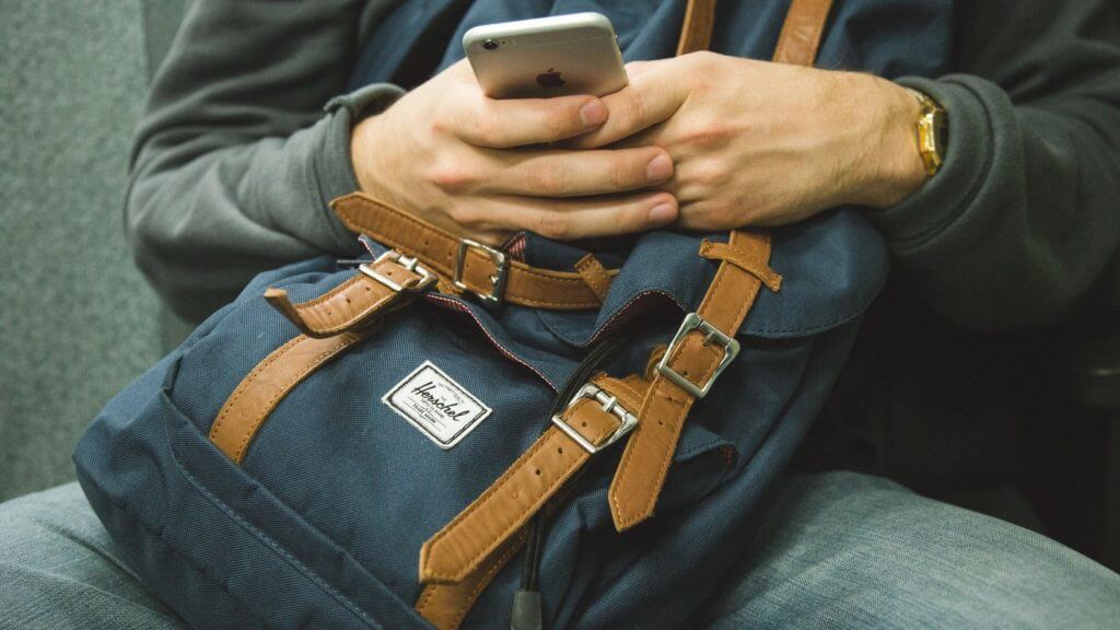 How Hotels Use Mobile Technology to Serve Customers Better