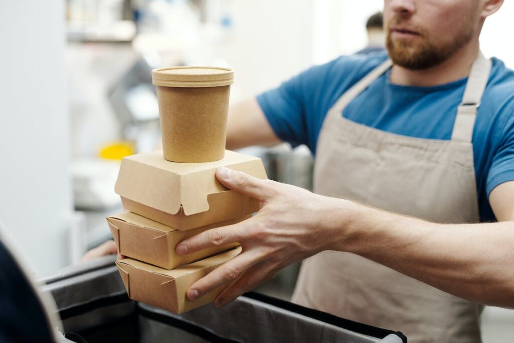 The Rise of Virtual Restaurants: Navigating the Digital-First Dining Landscape