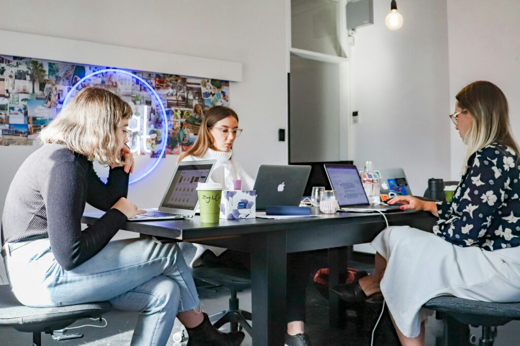 Social Media Etiquette in 2026: What Brands Should and Shouldn’t Do